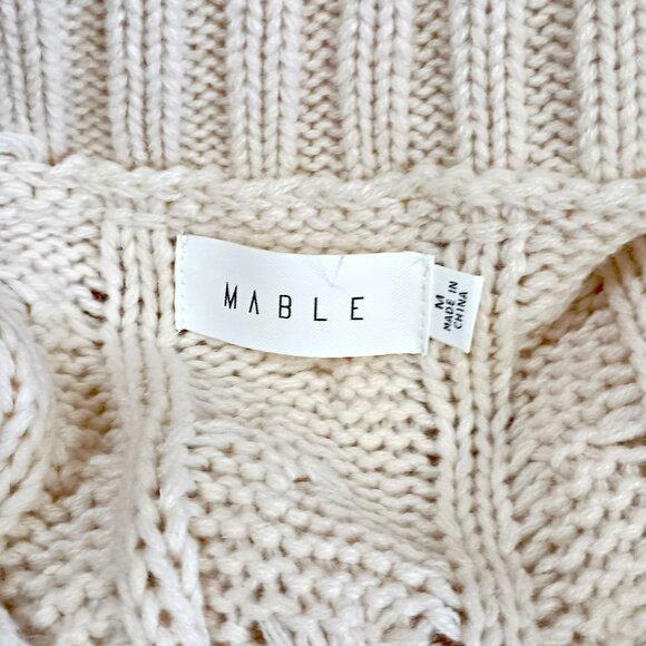 NWOT! MABLE CHUNKY CROPPED CARDIGAN SWEATER - Picture 2 of 5